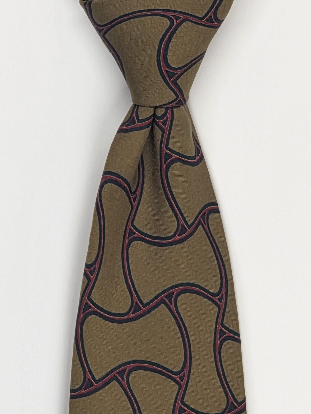 Vintage Giorgio Armani Cravatte Tie Olive Abstract 100% Silk Made Italy